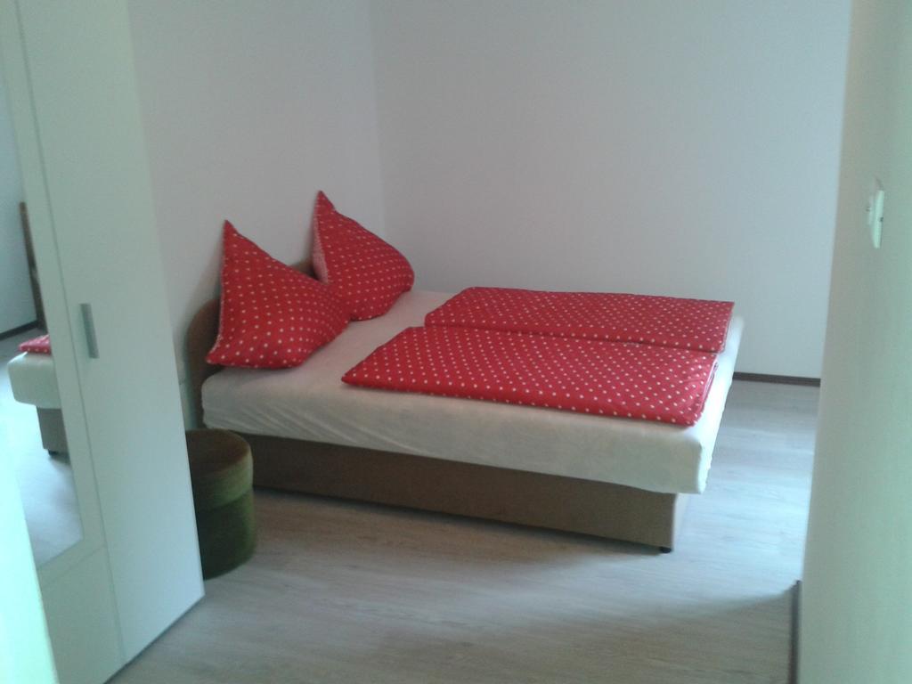 Apartments Lorena Zára Szoba fotó